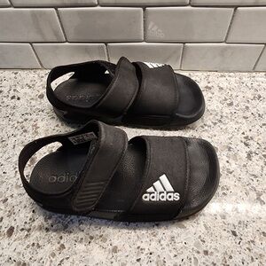Adidas Kids Black Strap Sandals
